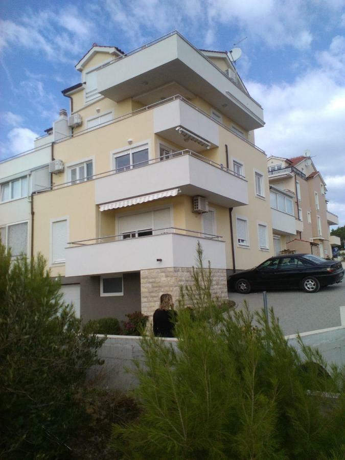 Apartament M & E 보디체 외부 사진